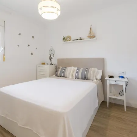 Mila - In Free Wifi Denia